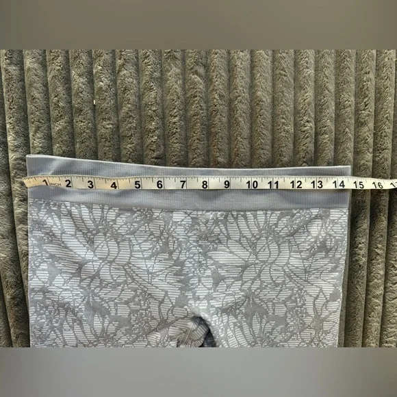 Fabletics set - Picture 3 of 4